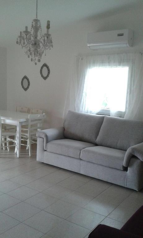 Il Fenicottero Rosa Villa Olbia Exteriör bild